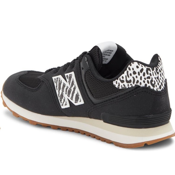 NEW New Balance Kid’s 574 v1 Animal Print Lace Up Sneaker Black White 12.5